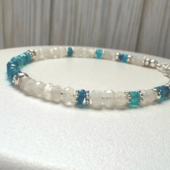 Moonstone Pariba Blue Welo Opal Bracelet in Sterling Silver - Picture 4 of 6